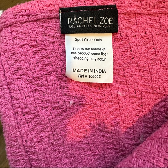 NEW Pink Ghost Throw Blanket 50” x 60” - Picture 7 of 8